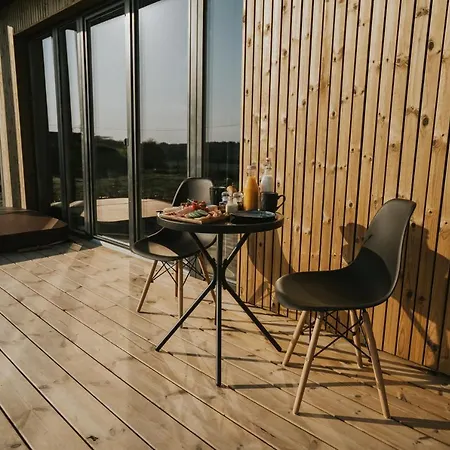 Halacs Homes Boutique Cabins, Unique Villa