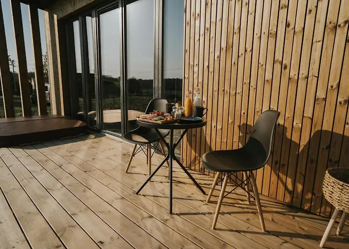 Halacs Homes Boutique Cabins, Unique Villa