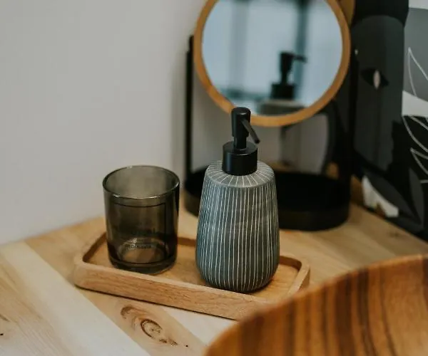 Villa Halacs Homes Boutique Cabins, Unique *